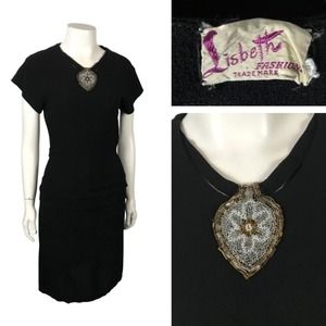 1940s Black Beaded Party Dress With Side Zipper A… - image 1